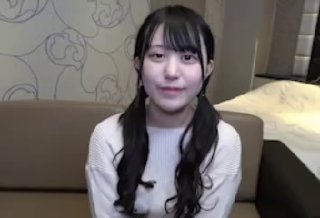 女大学生视频怀孕骚妻自己剃毛，我拍她小骚逼